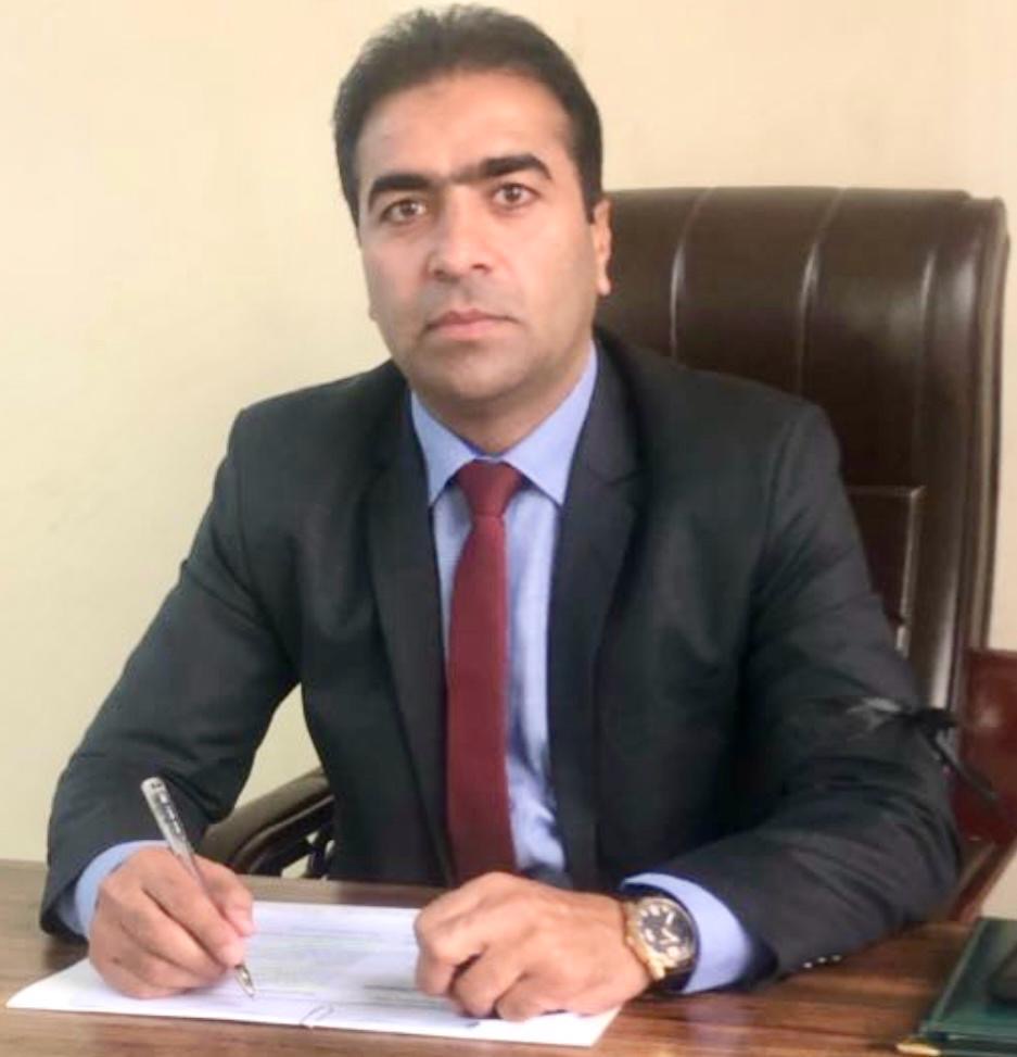 Mr. Munawar Hussain